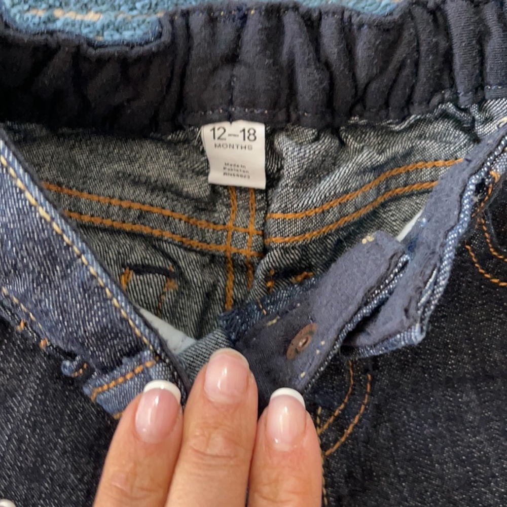 Gap jeans - Picture 2 of 3
